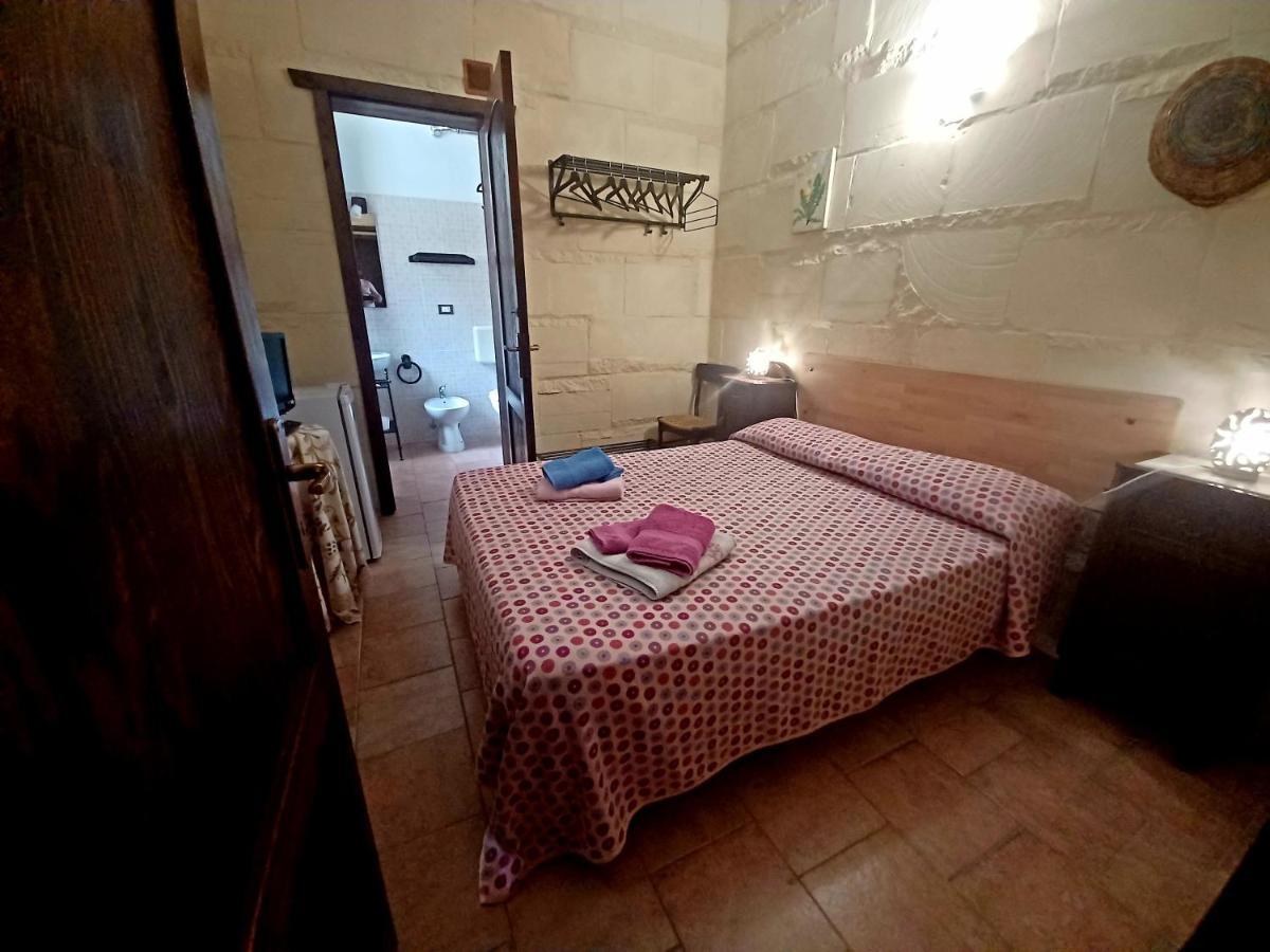 B&B La Nicchiarica Muro Leccese Exterior foto